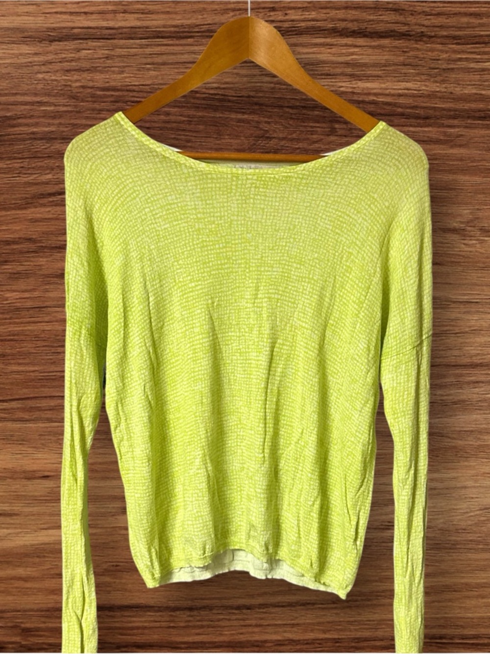 GAP Lime and White Lightweight Knit Long-Sleeve Top